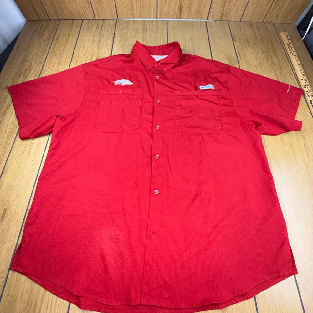 Columbia PFG Arkansas Razorbacks Shirt Mens Large Red Short Sleeve Button Down